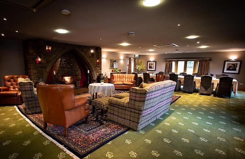 Gibbon Bridge Hotel Клайтеро Экстерьер фото